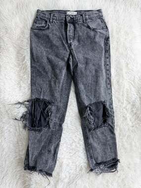 We The Free Free People Tapered Baggy Distressed Jeans Grey Size 26
